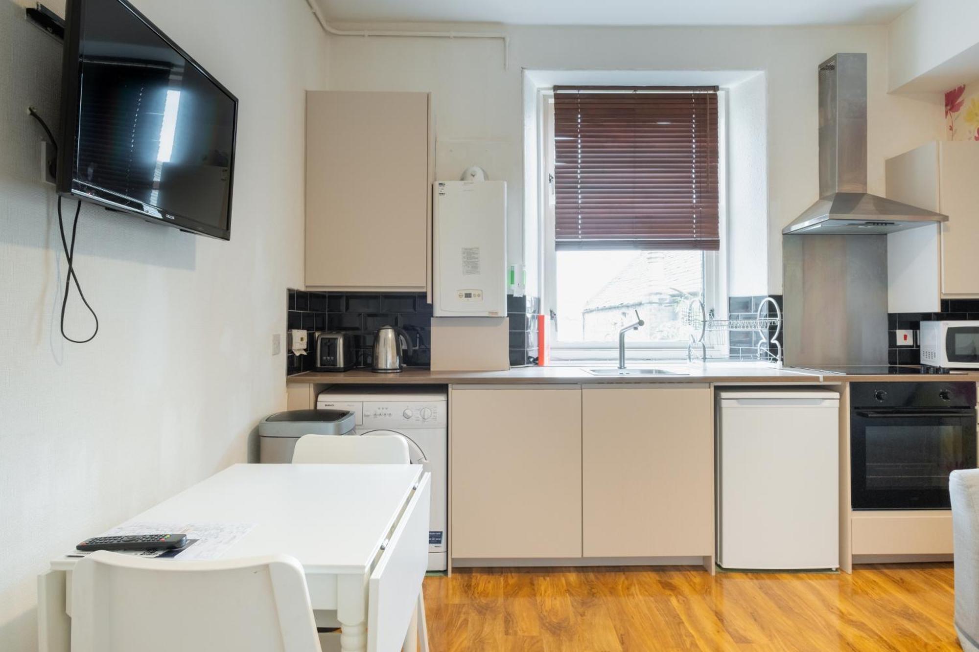 Fraser Apartment Aberdeen Bagian luar foto