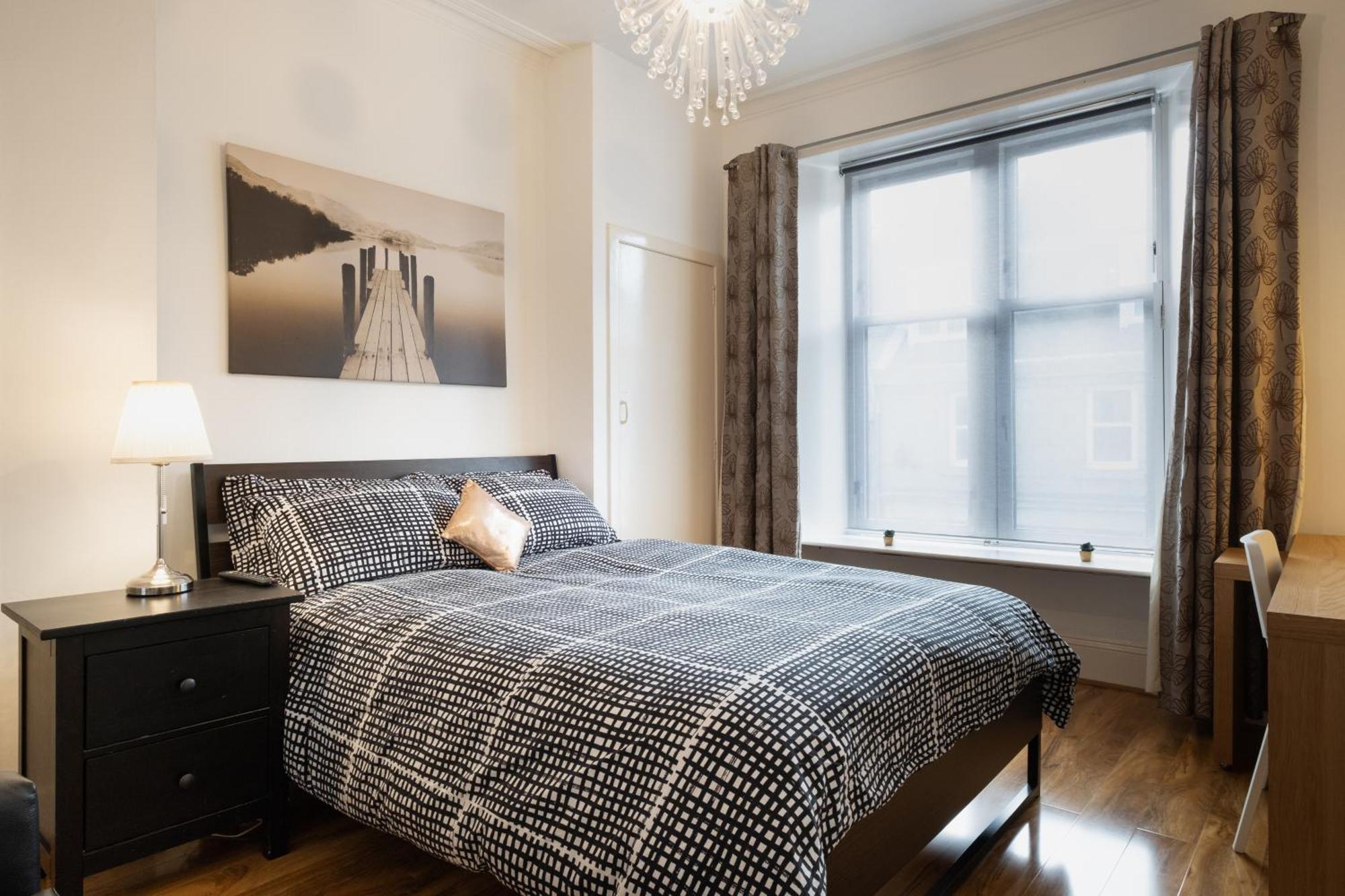 Fraser Apartment Aberdeen Bagian luar foto